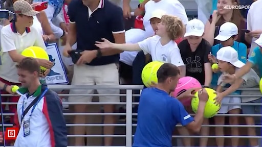 Verontwaardiging na US Open: man pakt pet af van kind