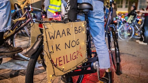 Protest op de fiets: vrouwen rijden enge routes voor meer veiligheid