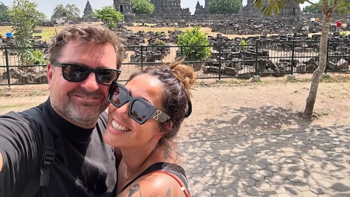 Paul de Munnik getrouwd met zijn grote liefde Laura: 'Magisch'