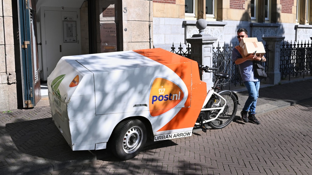 Wethouders grote steden: verban vrachtfiets naar rijbaan en lokaal verbod fatbike