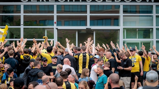 Vitesse kan toch terugkeren in betaald voetbal: 'Ontzettend blij'