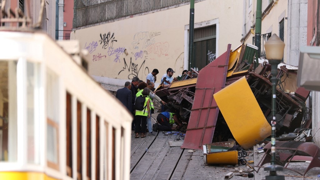 'Tram zat bomvol toeristen': Nederlandse reisgids over fataal ongeluk in Lissabon