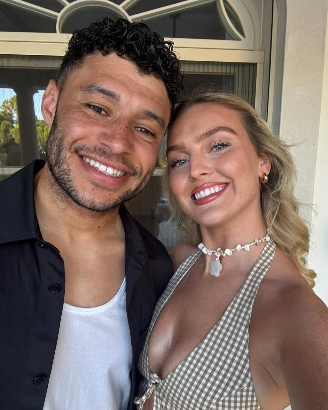 Voormalig Little Mix-zangers Perrie Edwards in verwachting van tweede kind