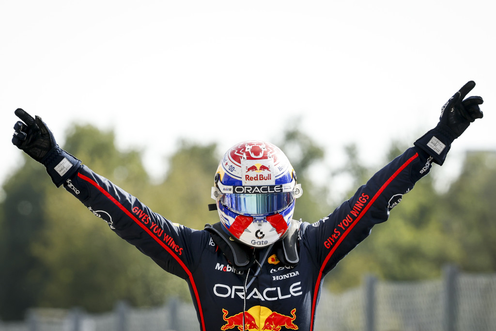 Snelste Formule 1 race ooit: Max Verstappen wint Grote Prijs van Italië