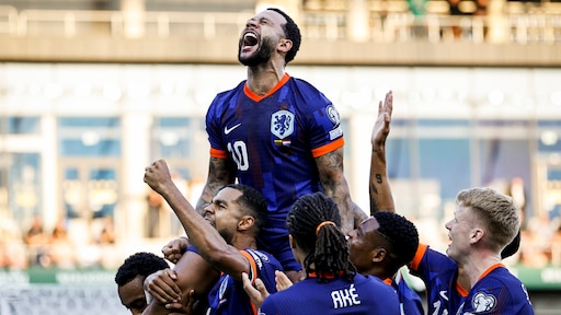 Depay scoort tegen Litouwen en is topscorer aller tijden van Oranje