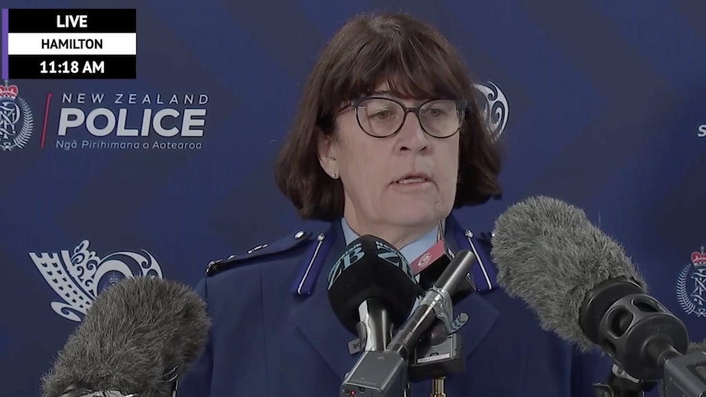 De Nieuw-Zeelandse politie tijdens een persconferentie.