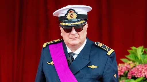 Belgische prins Laurent erkent kind met zangeres Wendy Van Wanten