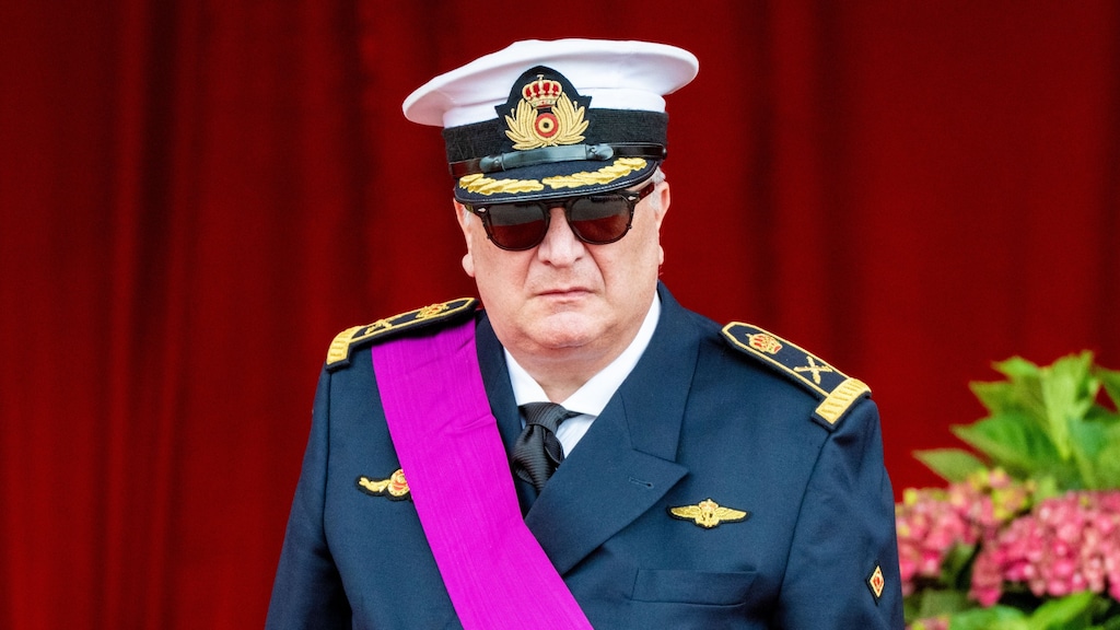 Belgische prins Laurent erkent kind met zangeres Wendy Van Wanten