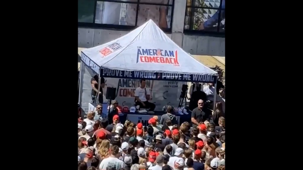 Bekende conservatieve Amerikaanse activist Charlie Kirk neergeschoten bij evenement