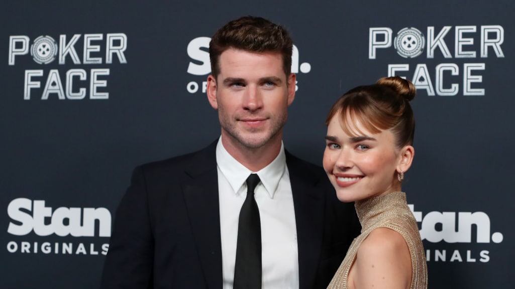 Hunger Games-acteur Liam Hemsworth is verloofd met Gabriella Brooks