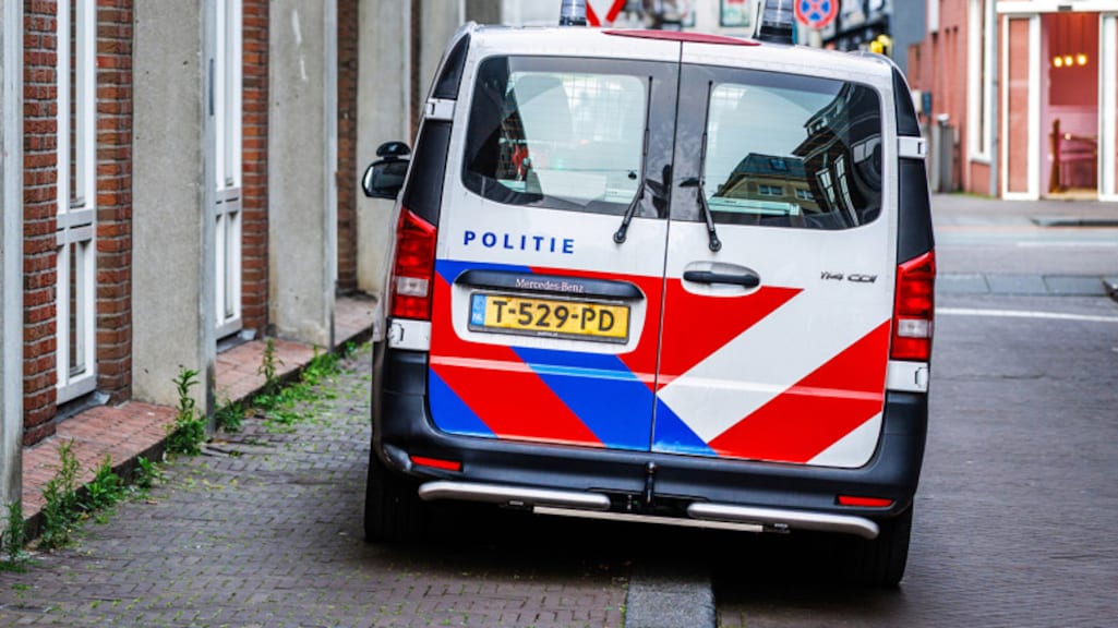 Heemskerker (20) aangehouden voor opruiing en het delen valse informatie via sociale media