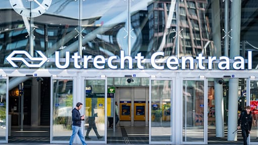 Vakbonden akkoord over cao NS, stakingen op het spoor definitief van de baan