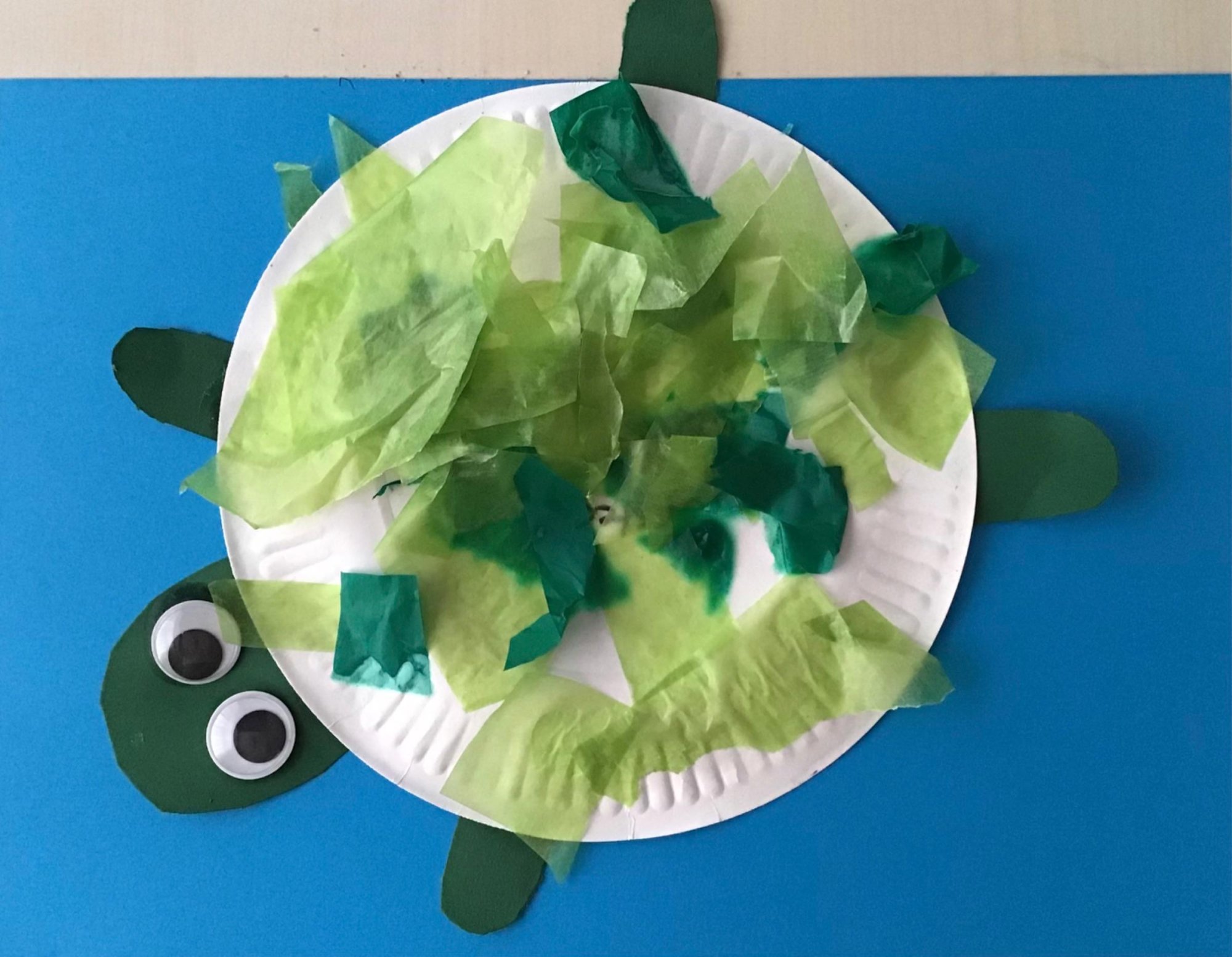 Een werkje van Jannekes dochter Hansje. "Op zondag vraagt ze al of ze weer naar 'de juffies' mag."