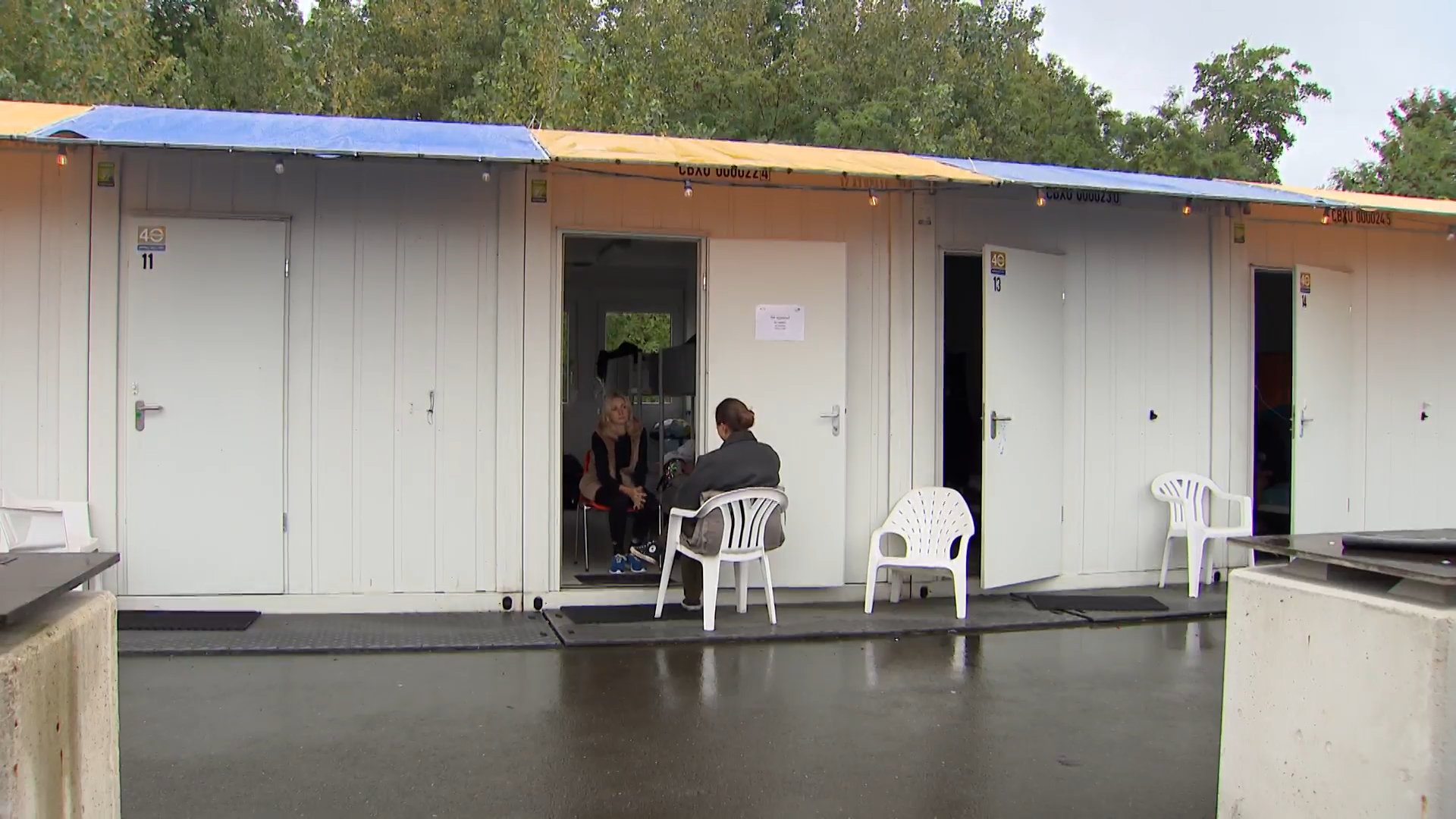 Minister vraagt Oekraïners om zelf opvang te regelen, opvangplekken zitten vol