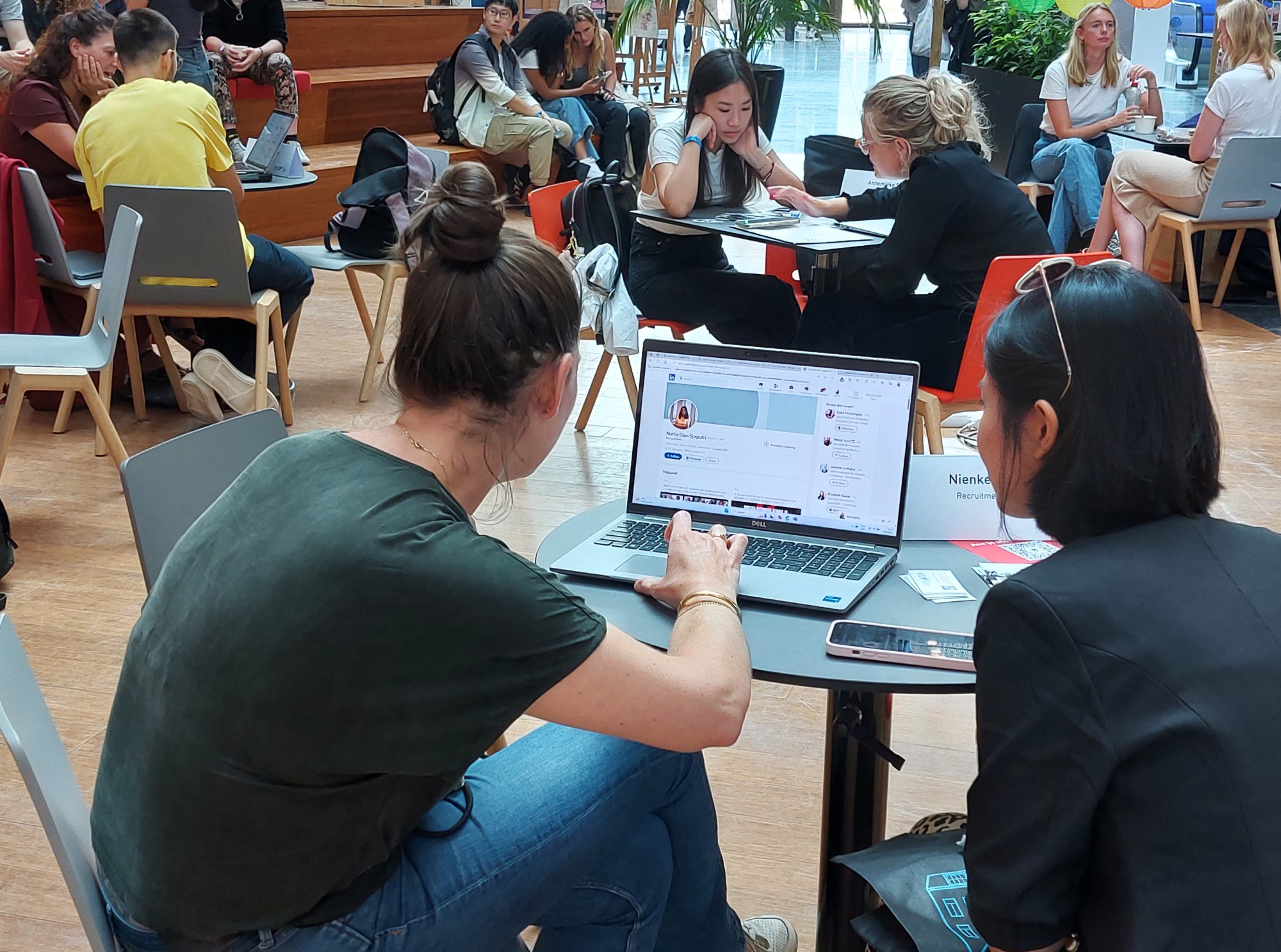 LinkedIn gaat AI trainen op jouw profiel, tenzij je dit vinkje uitzet