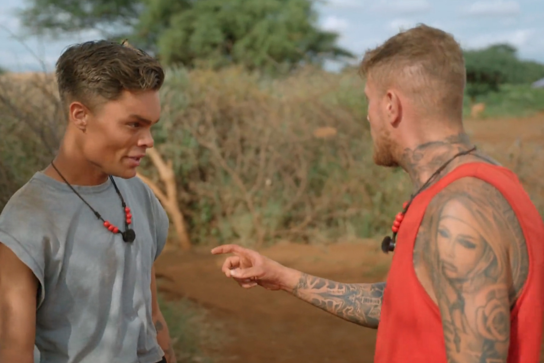 Mes in de rug: Melle verbreekt afspraak met Sjorleone in Echte Jongens op Safari: 'Dit is mijn keuze'