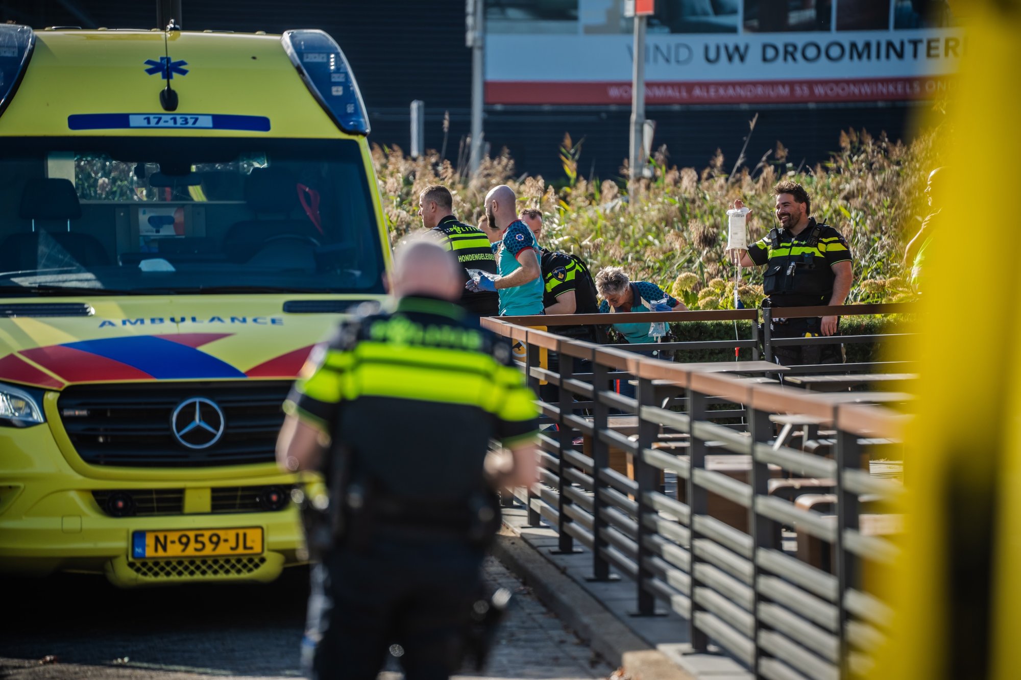 Politie schiet verdachte beroving dood bij McDonald's Capelle aan den IJssel