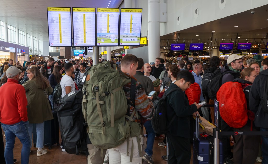 Meeste vluchten Brussels Airport gaan toch door, inchecken met pen en papier