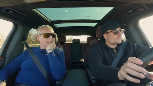 Gert Verhulst voelt zoon Viktor Verhulst aan de tand over kinderwens in De Verhulstjes: 'Gert Junior'