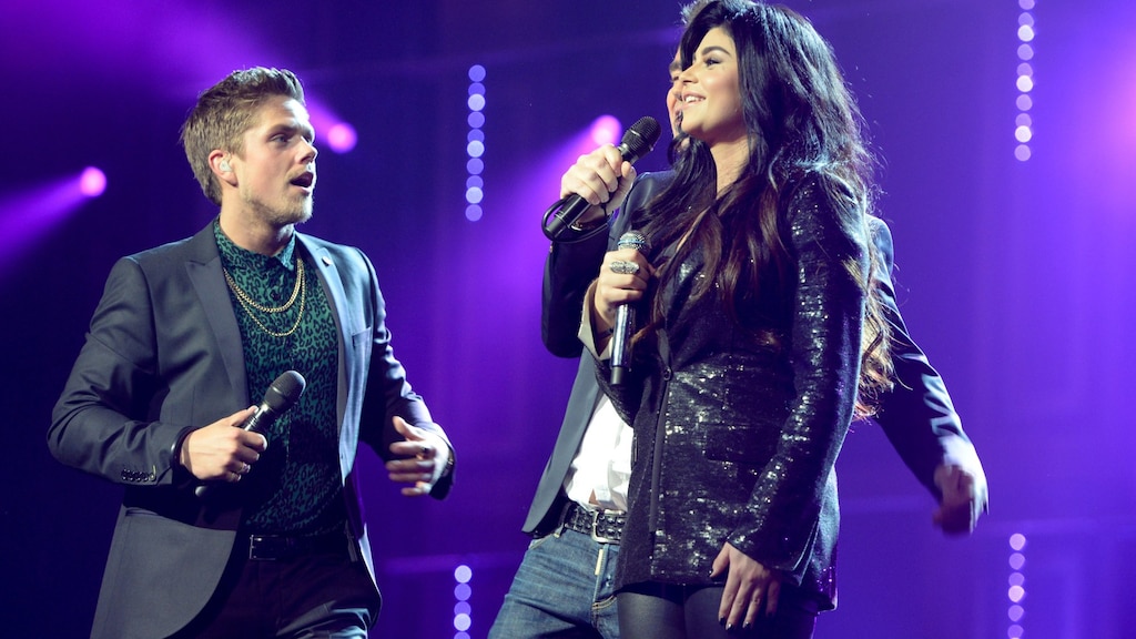 André en Roxeanne Hazes bij Holland Zingt Hazes 2016