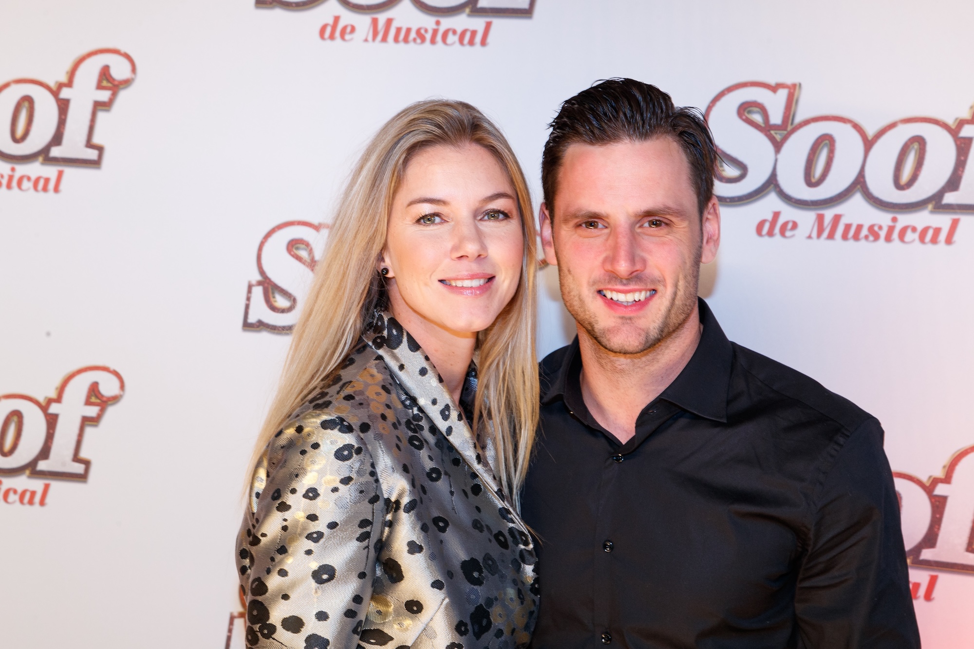 Oud-voetbalster Anouk Hoogendijk ten huwelijk gevraagd: 'I said yes'