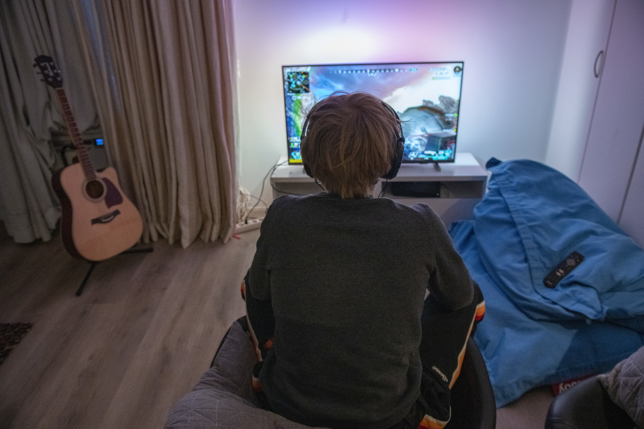 Zo worden tieners geronseld voor duistere zaken als spioneren: 'Begint vaak onschuldig'