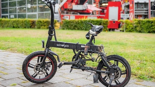 Zeker 15 keer brand ontstaan in elektrische vouwfiets, per direct uit verkoop gehaald