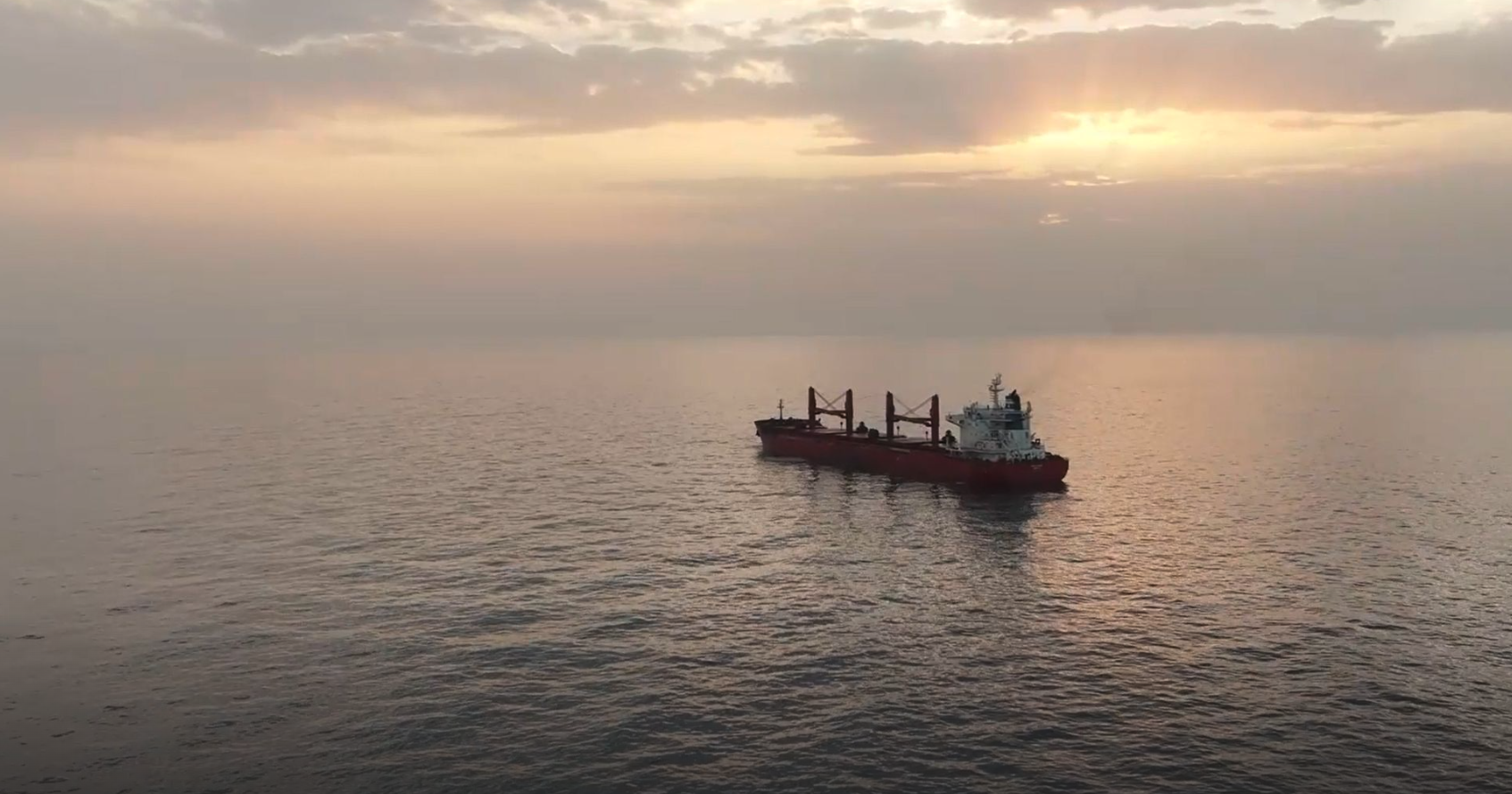 Gewonden en schade aan boord Nederlands schip na aanval bij Jemen