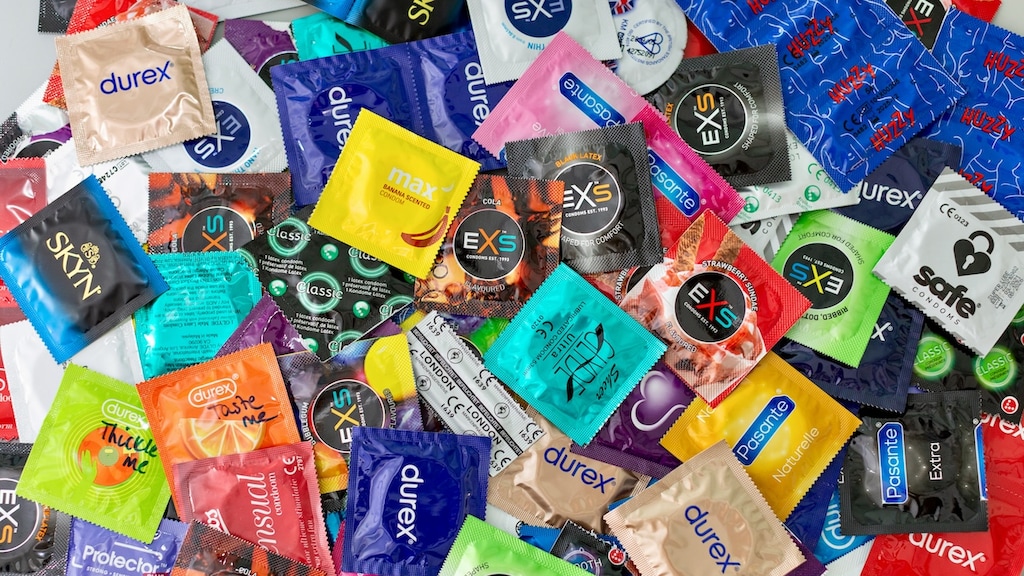 Het NFI onderzocht veel verschillende soorten glijmiddel.