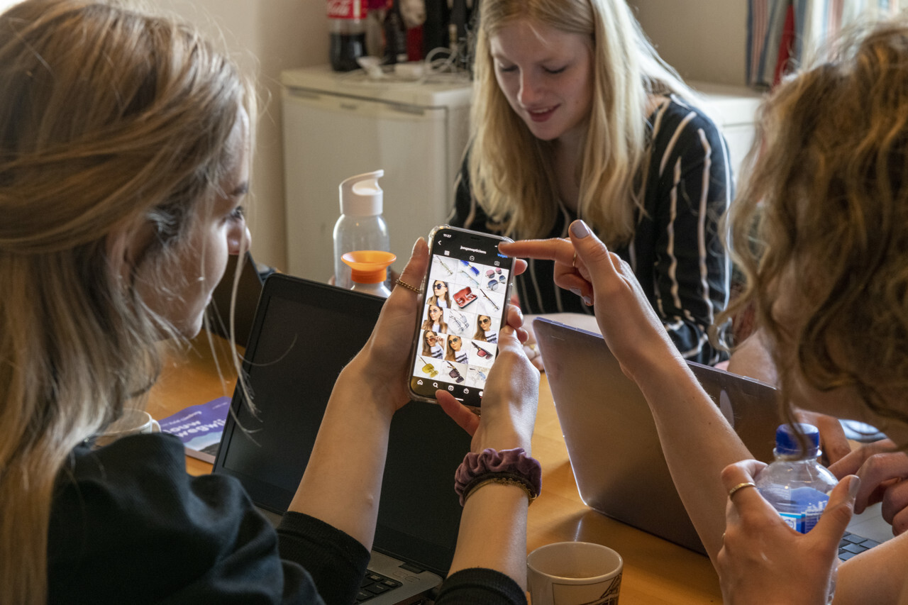 Nederlandse rechter: Instagram en Facebook moeten apps aanpassen