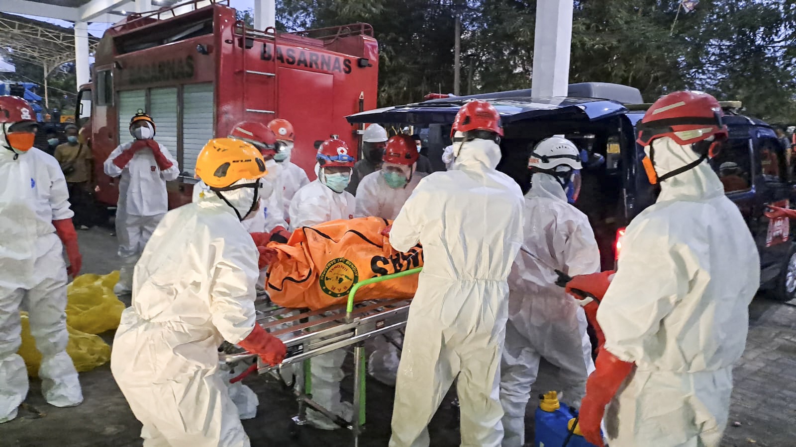 Dodental instorting Indonesische school loopt op tot 37, nog veel vermisten