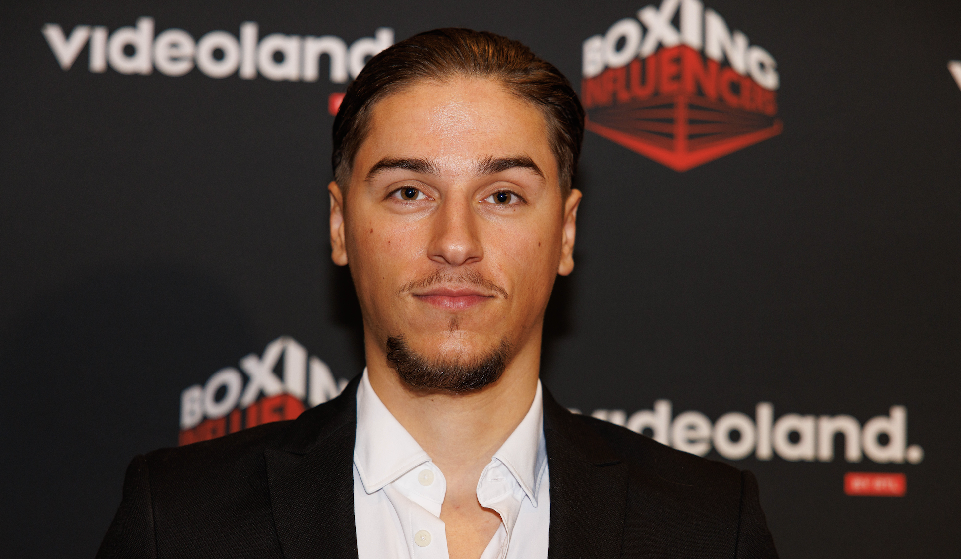 Sem van Dijk verliest Boxing Influencers-duel van Davy de Munk