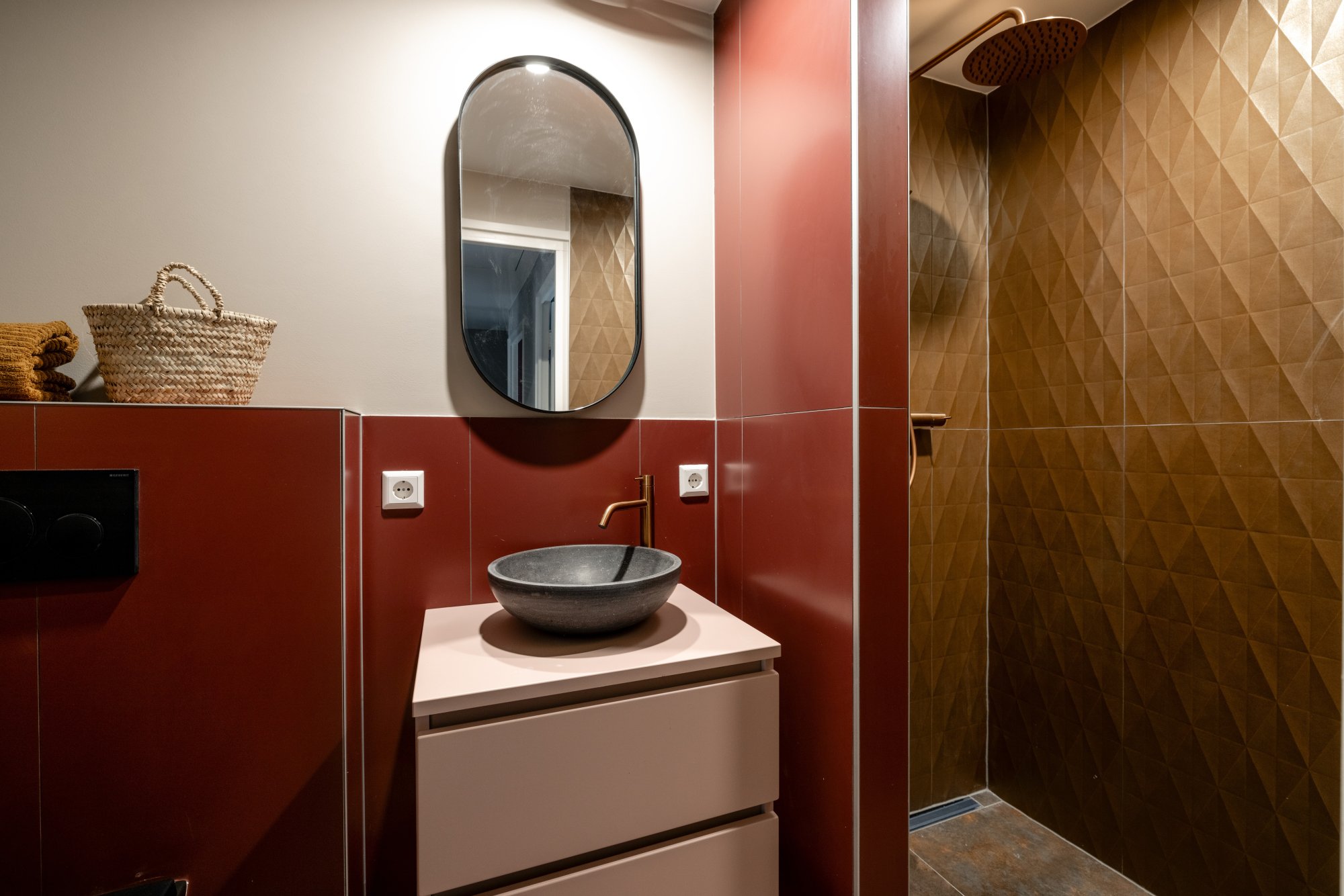 Dit is de beste methode om je badkamer te laten luchten na het douchen