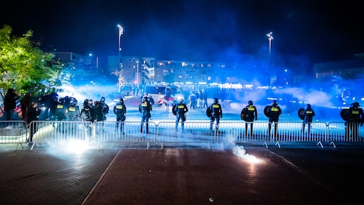 Celstraffen voor relschoppers bij azc-protest Doetinchem