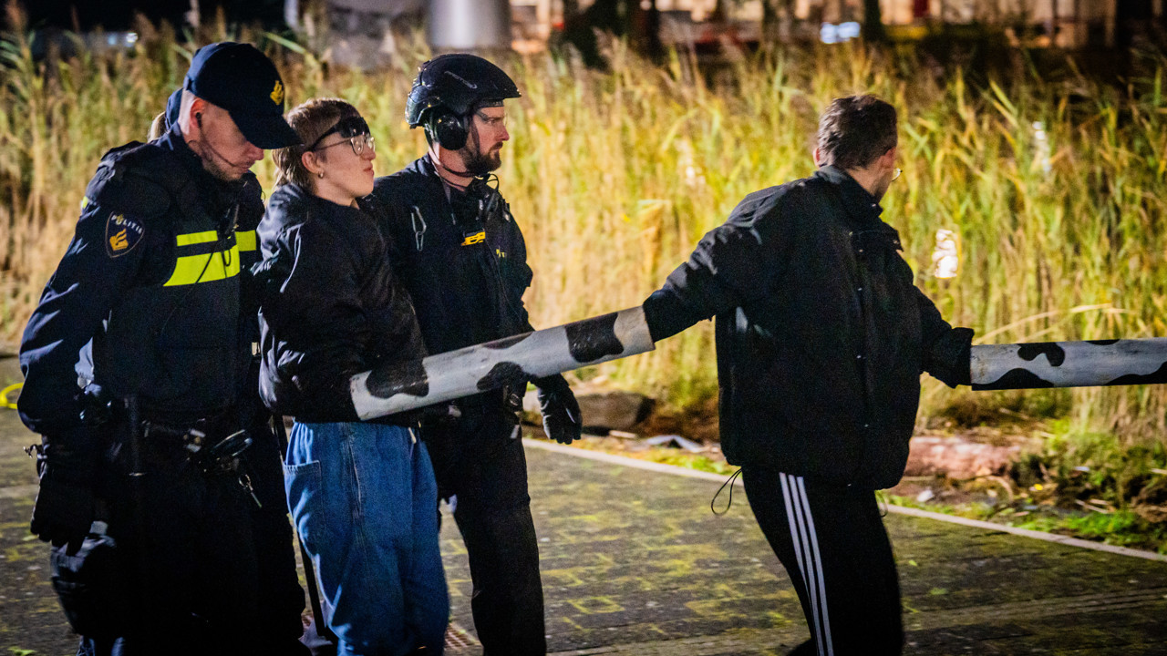 'Levensgevaarlijke' bezetting Radboud toch voorbij, 23 aanhoudingen 