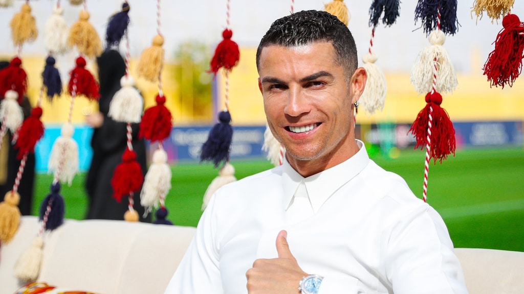 Portugese stervoetballer Cristiano Ronaldo eerste voetbalmiljardair ooit