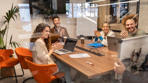 CBS: steeds minder vrouwen zonder eigen inkomen uit werk