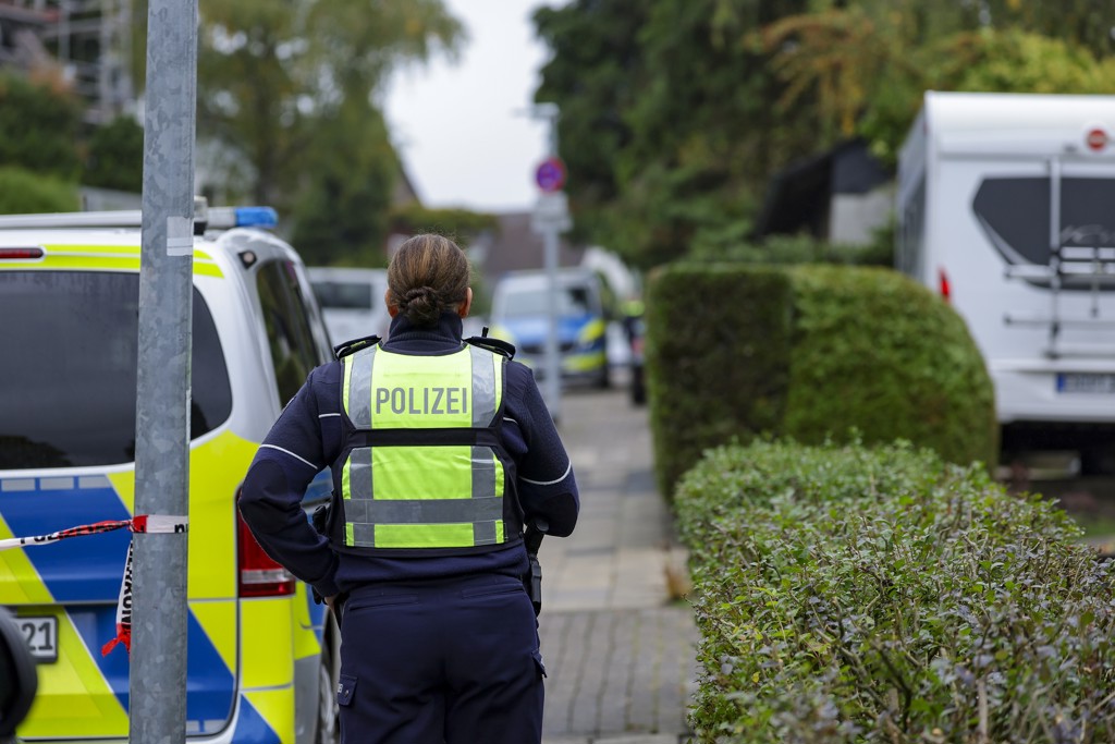 Neergestoken Duitse burgemeester 'urenlang gemarteld' door adoptiedochter