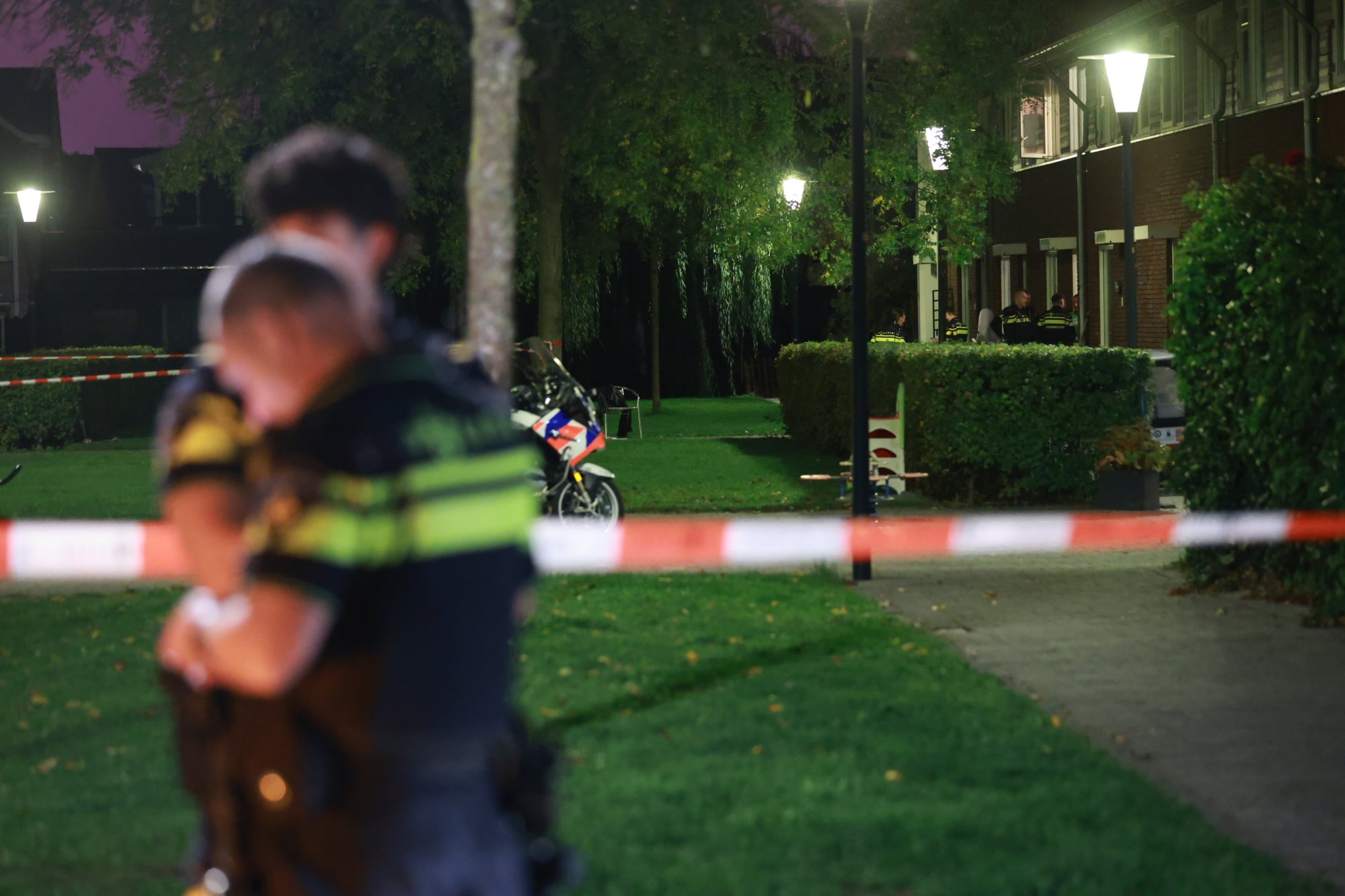 Politie schiet hond dood die eigenaren aanvalt in Zoetermeer