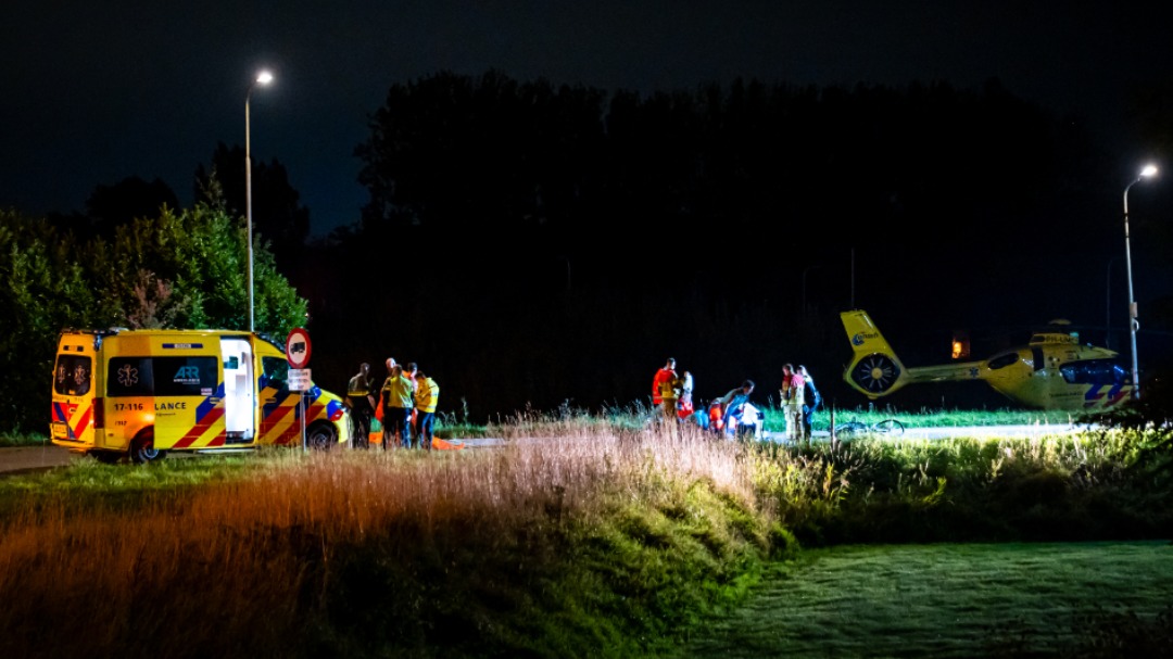 Fietser (23) overleden na aanrijding met auto in Barendrecht 