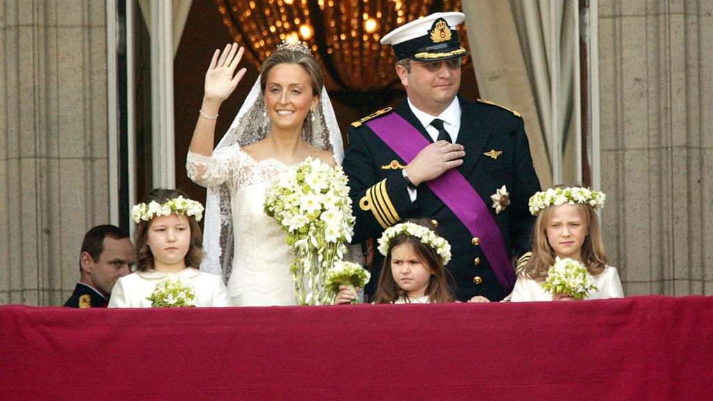 Claire Coombs en prins Laurent op hun trouwdag 12 april 2003