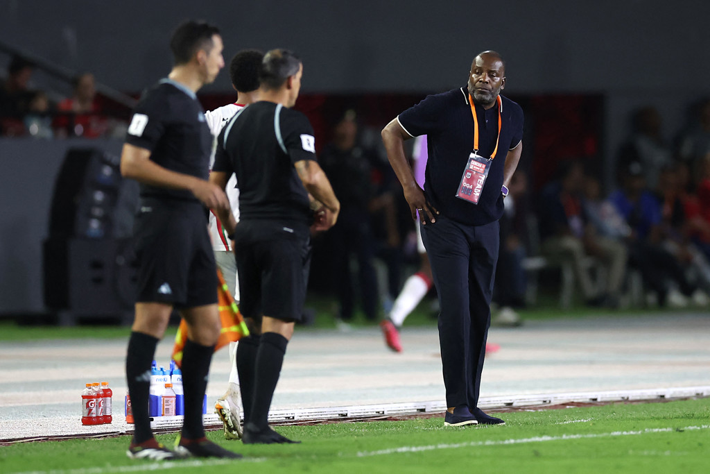 Suriname en Curaçao pakken allebei belangrijk punt op weg naar WK voetbal