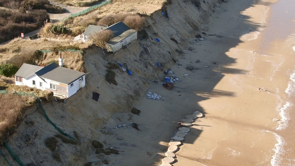 Engels dorp Hemsby verliest strijd van het water: tientallen huizen opgegeven