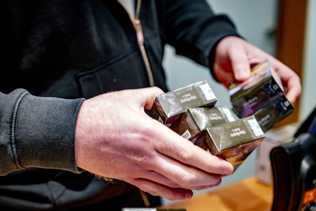 Tankstations: legitimatie tabaksverkoop is wennen, maar stop met agressie