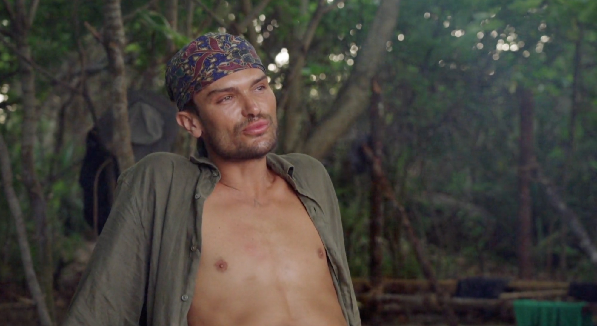 Kwetsbare Koen Pieter van Dijk ontroert moeder: 'Zitten brullen op de bank'