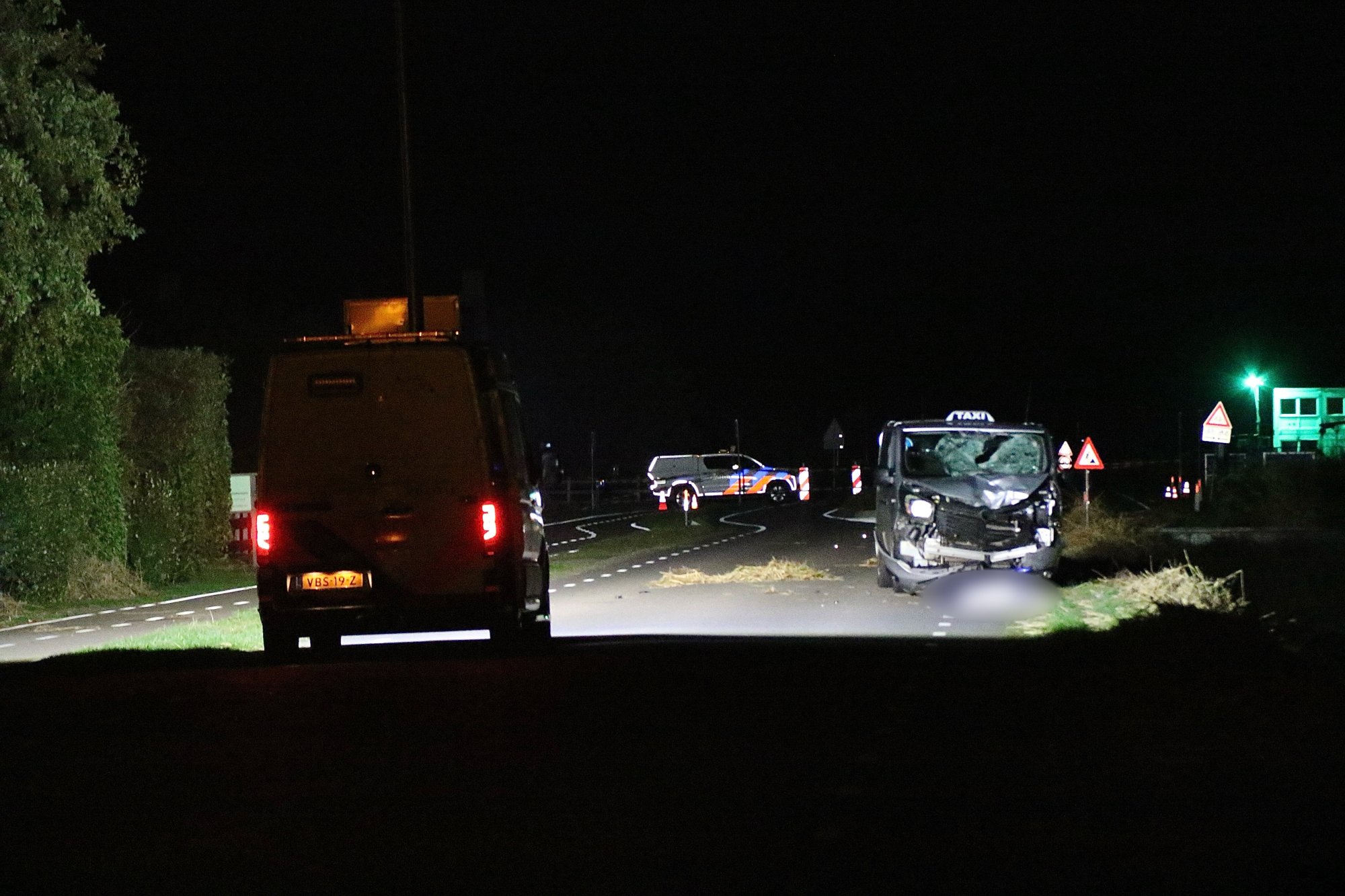 Fietser (50) op Texel overleden na aanrijding met taxibus
