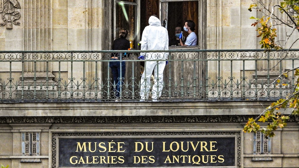 Gestolen juwelen Louvre waren volgens aanklager 88 miljoen waard
