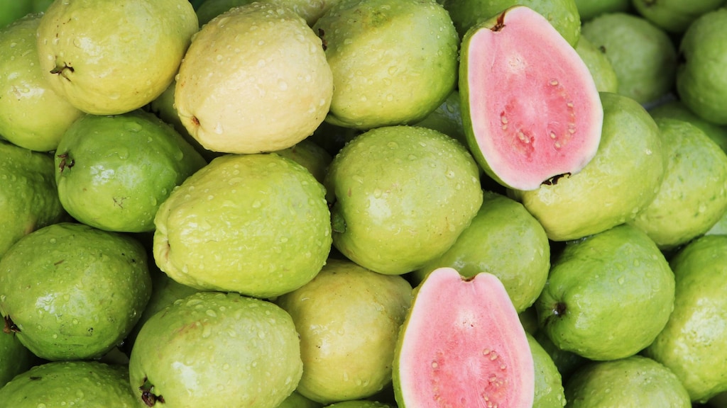 Vitamineboost nodig? In deze 5 fruitsoorten zit de meeste vitamine C