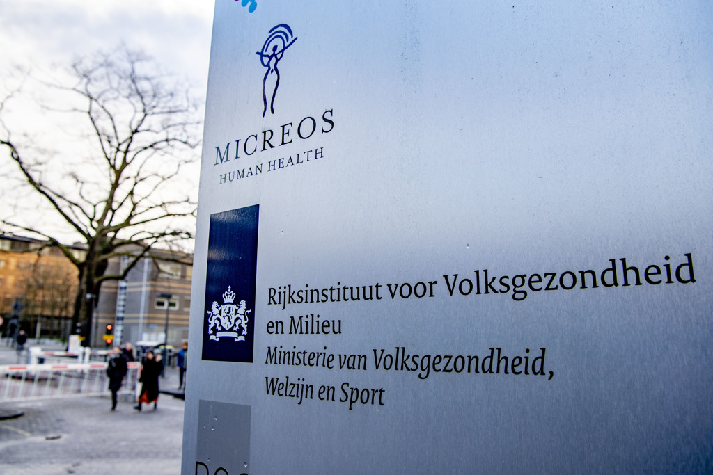 RIVM wil nep-professor ontslaan, mag niet van rechter