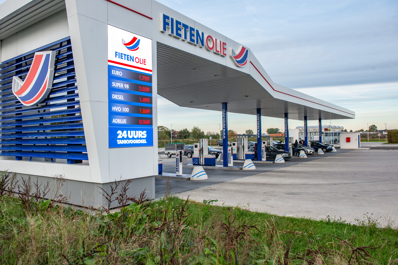 Benzineoorlog in Steenwijk: waarom sommige tankstations zo goedkoop zijn 